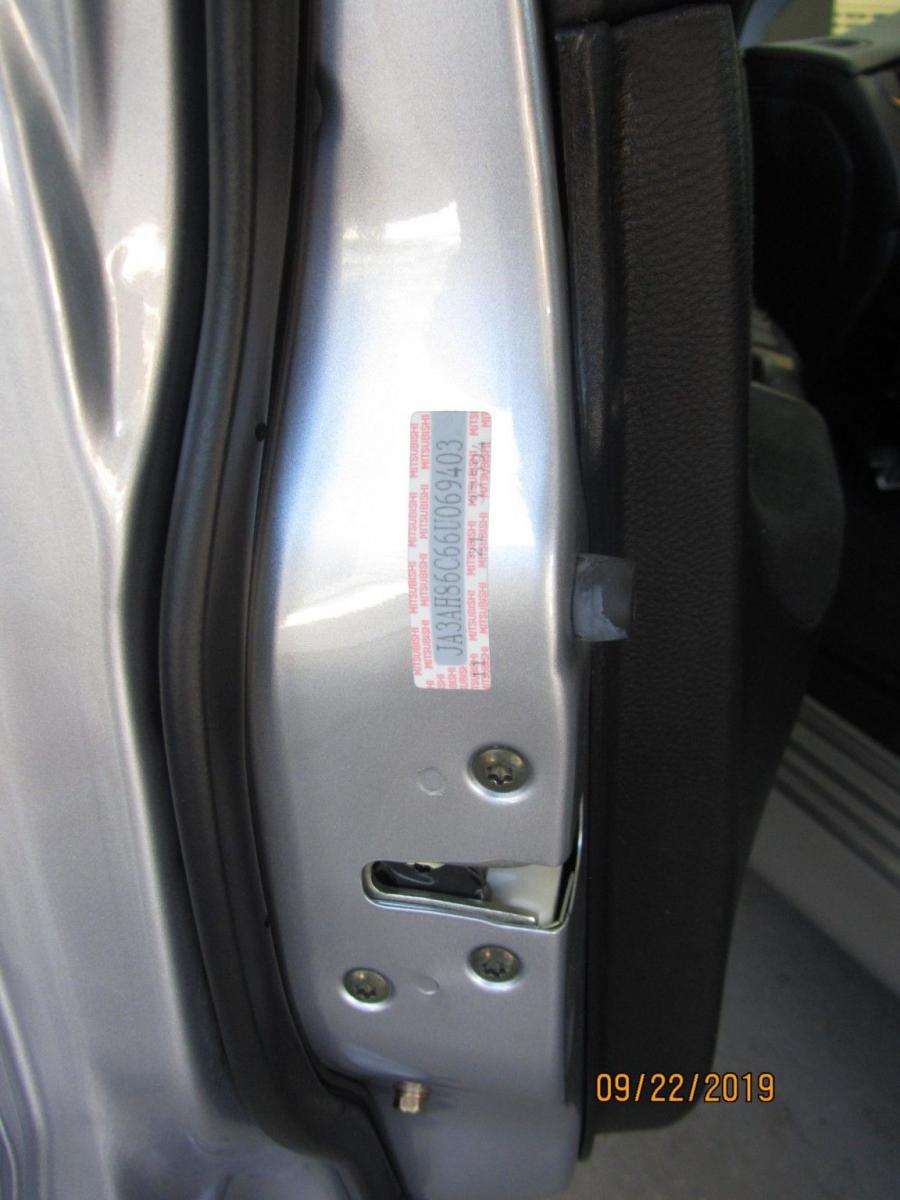  Mitsubishi Lancer Evolution IX MR 2006 года  (фото 65 из 69)